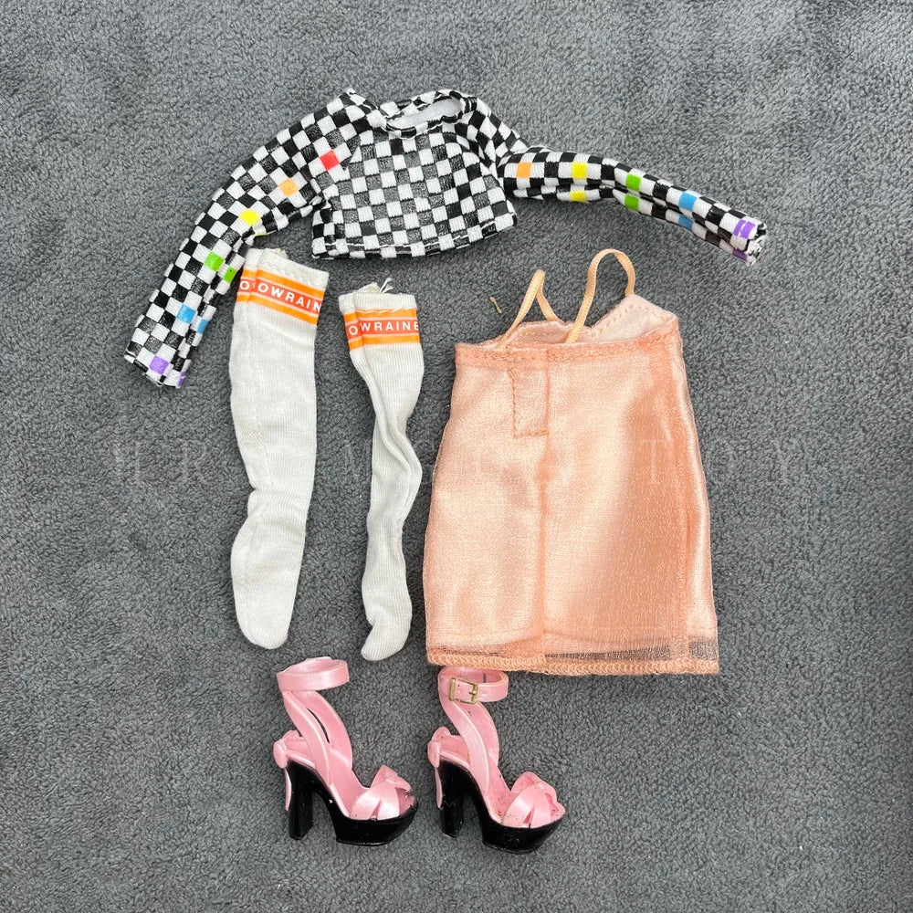 Original Rainbow Middle School Big Sister Multi Style Clothes and Shoes Set Girl Doll Accessories Replacement Holiday Gift Toys